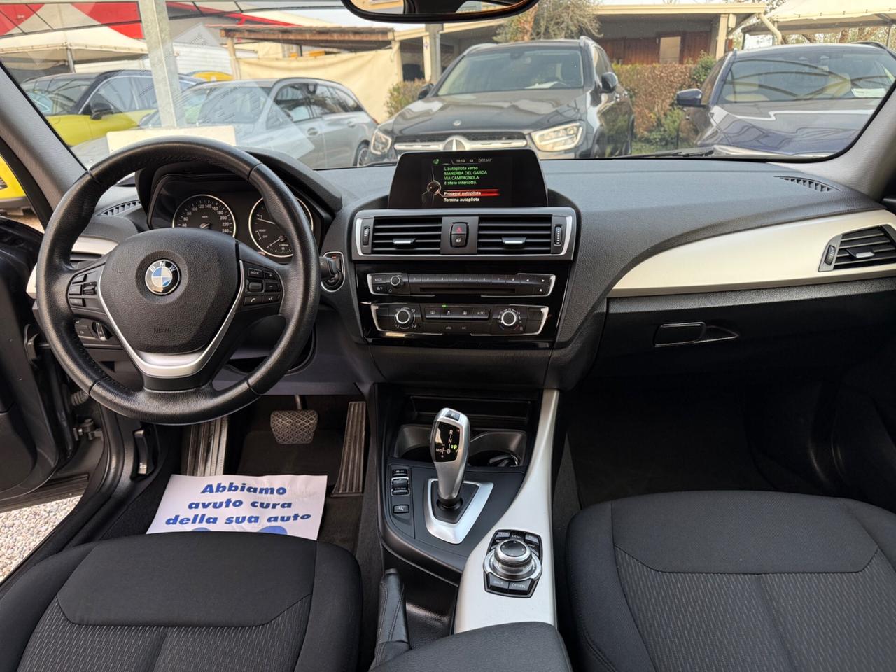 Bmw 118d 5p. Business Automatica 2017