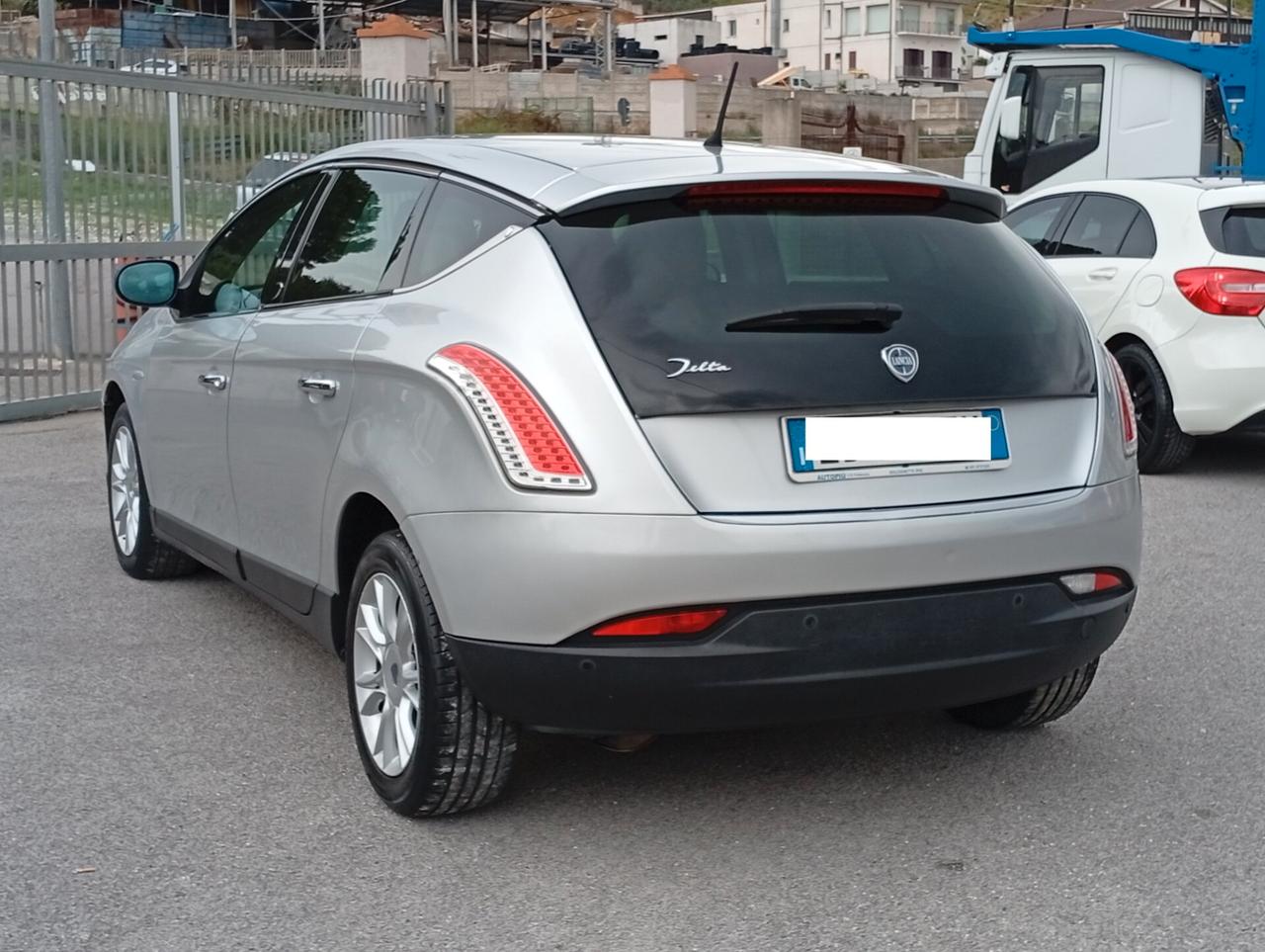 Lancia Delta 1.6 MJT DPF Platino