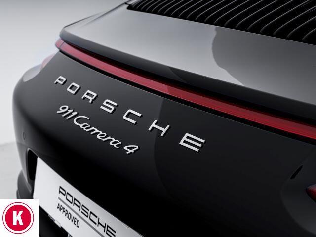 Porsche 911 3.0 Carrera 4 Coupé