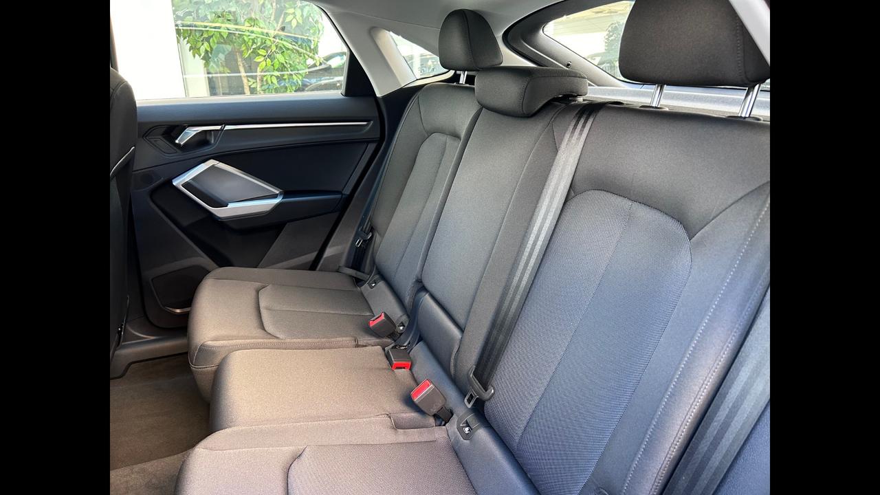 Audi Q3 SPORTBACK 45 TFSI E S TRONIC