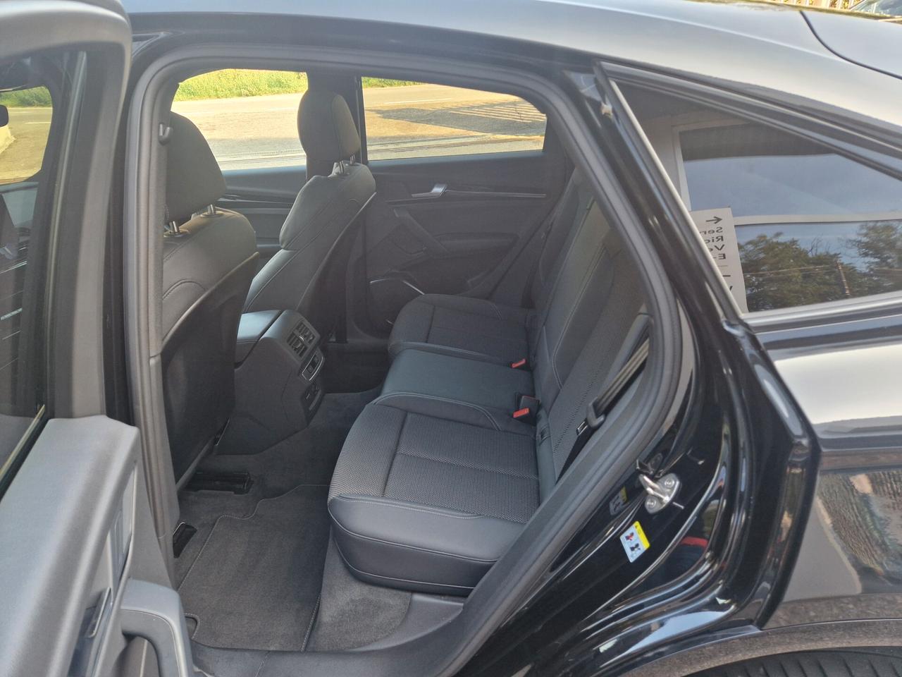 Audi Q5 SPB 45 TFSI quattro S tronic Identity Black