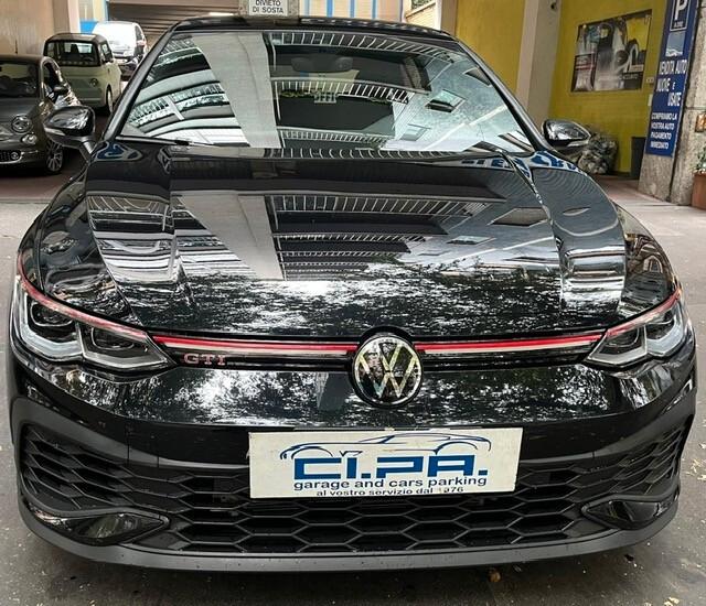 Volkswagen Golf GTI 2.0 TSI CLUB SPORT 45