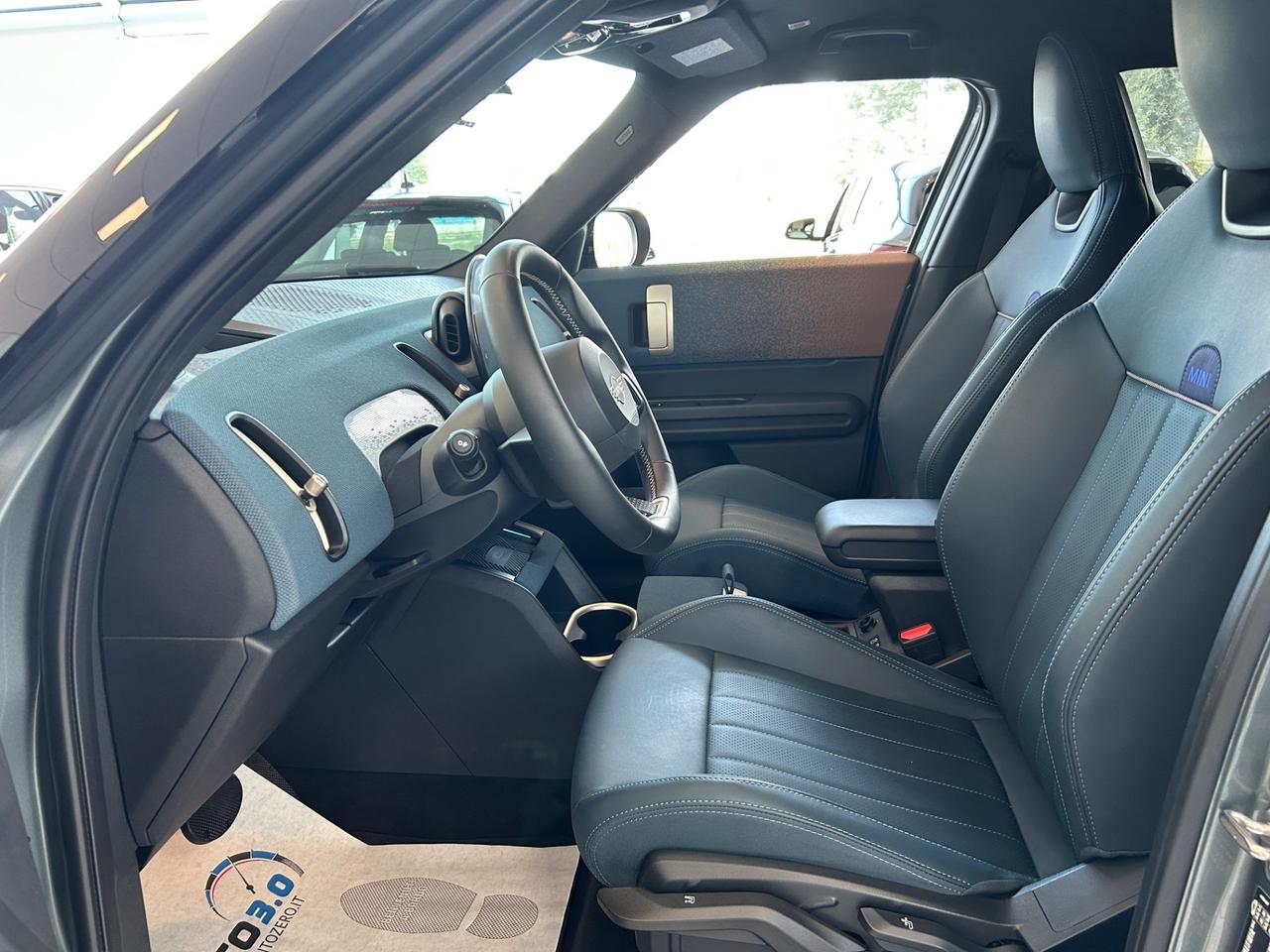 Mini Cooper Countryman C Favoured Auto