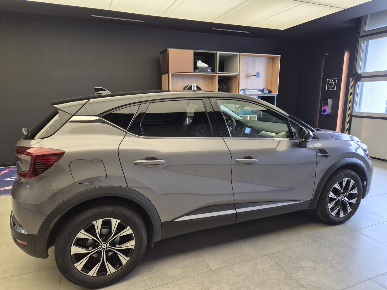 RENAULT Captur II 2019 - Captur 1.0 tce Intens Gpl 100cv my21