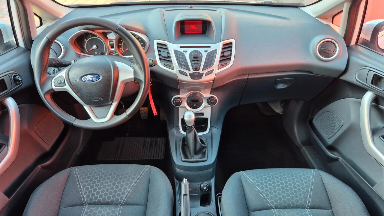Ford Fiesta 1.2 82CV Titanium soli 39.000 km !!!