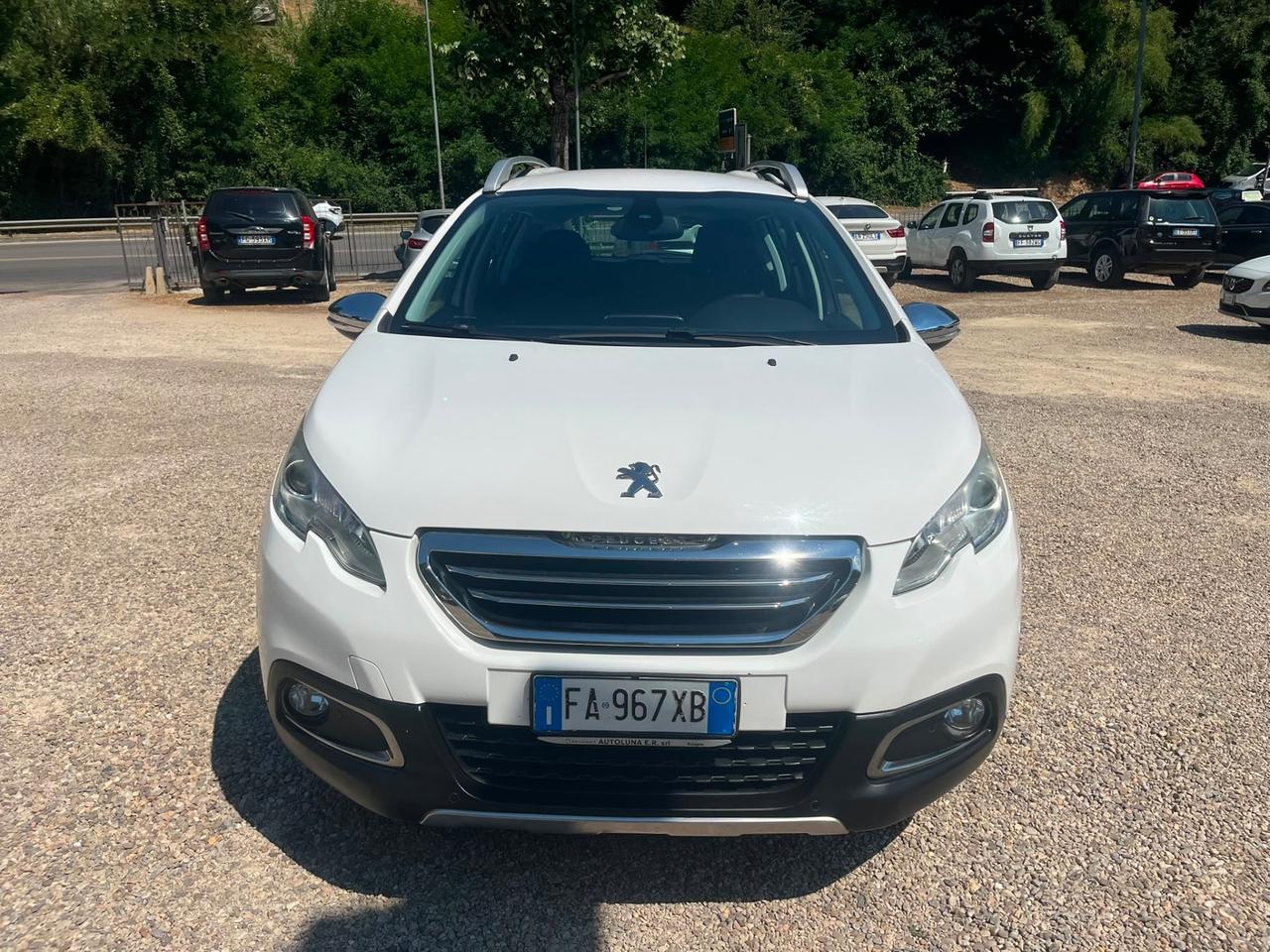 Peugeot 2008 BlueHDi 100 Black Matt