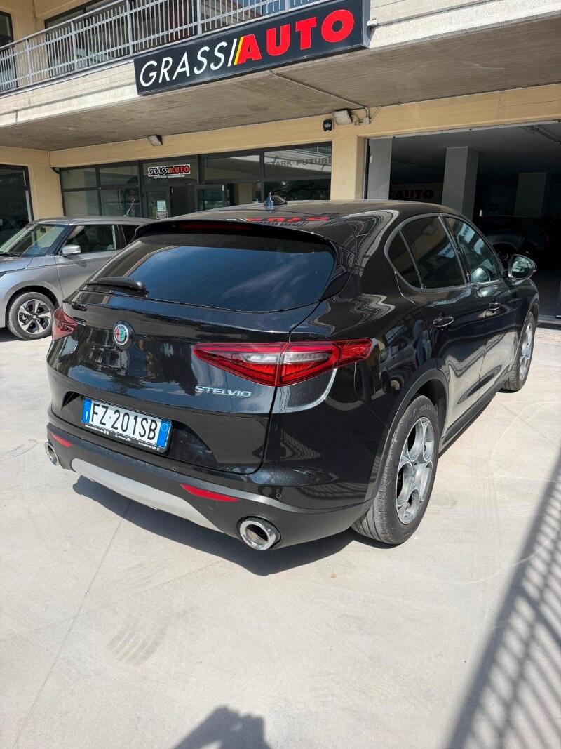 ALFA ROMEO Stelvio Stelvio 2.2 Turbodiesel 160 ...