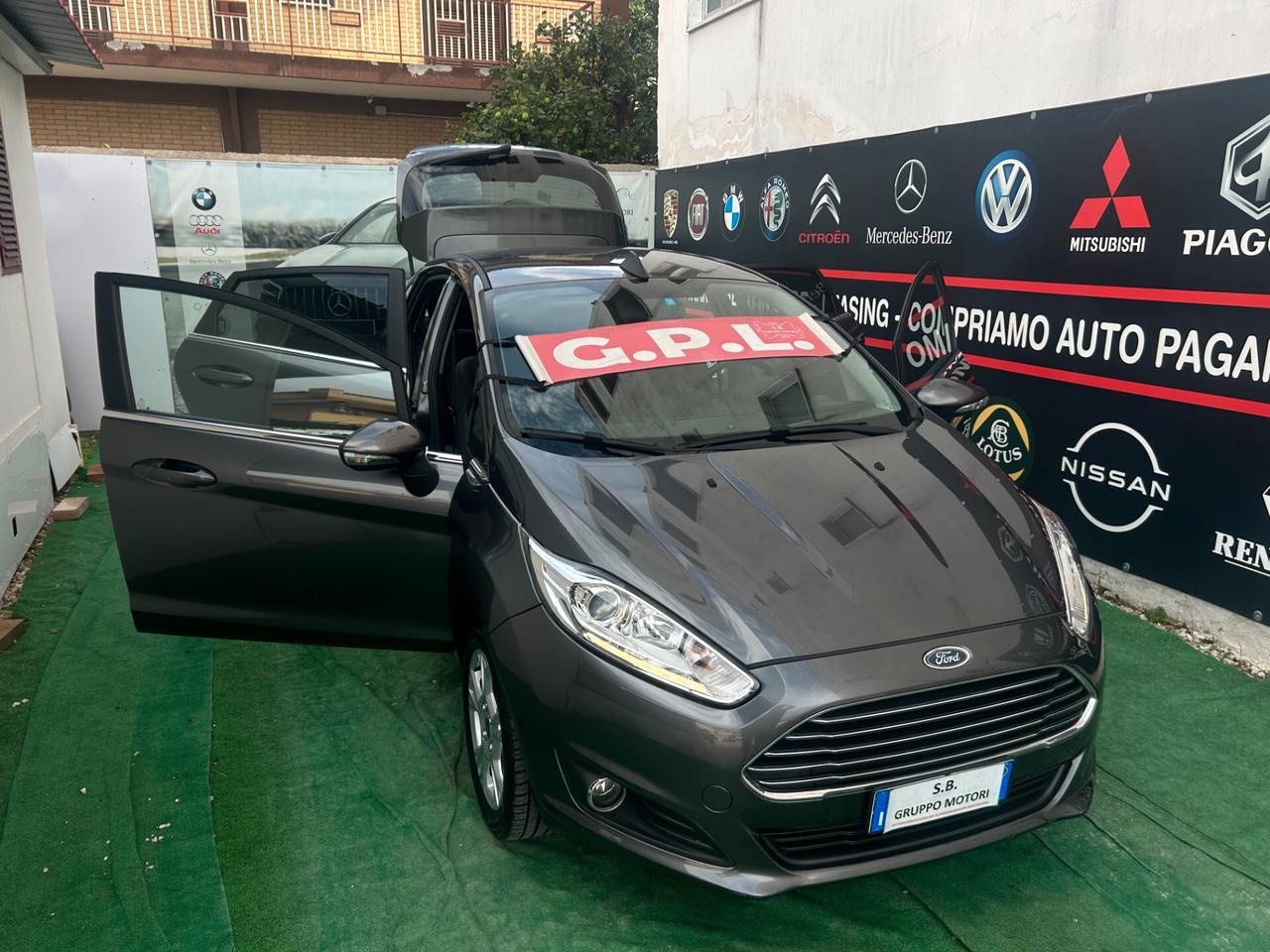 Ford Fiesta 2017 1.4 GPL Titanium FULL LEGGI TUTTO