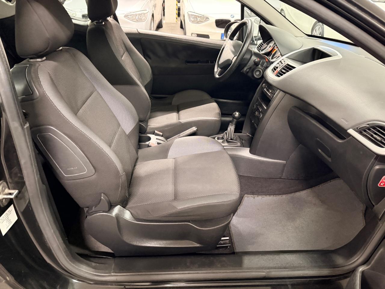 Peugeot 207 1.4 8V 75CV 5p. X Line ECO GPL