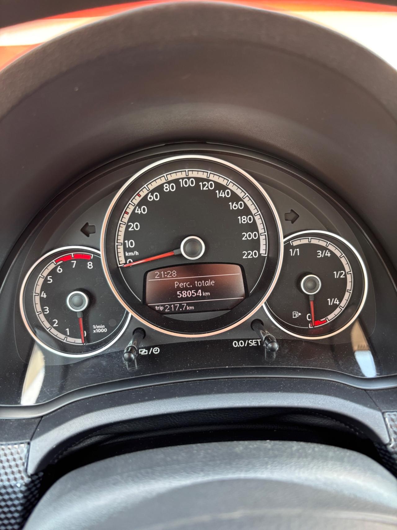 Volkswagen up! 1.0 5p. 75 cv
