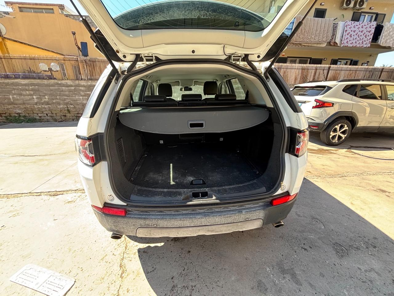 Land Rover Discovery 2.0 TD .Graphite Edition