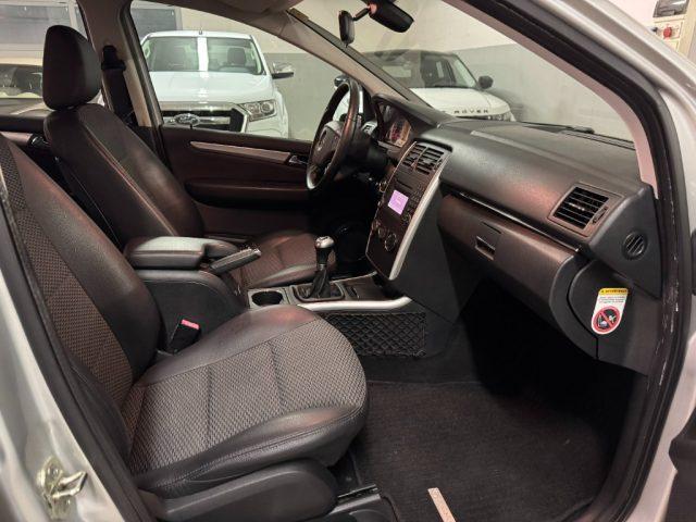 MERCEDES-BENZ B 180 CDI Premium