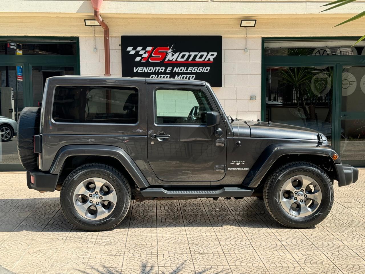 Jeep Wrangler 2.8 crd Sahara auto E6