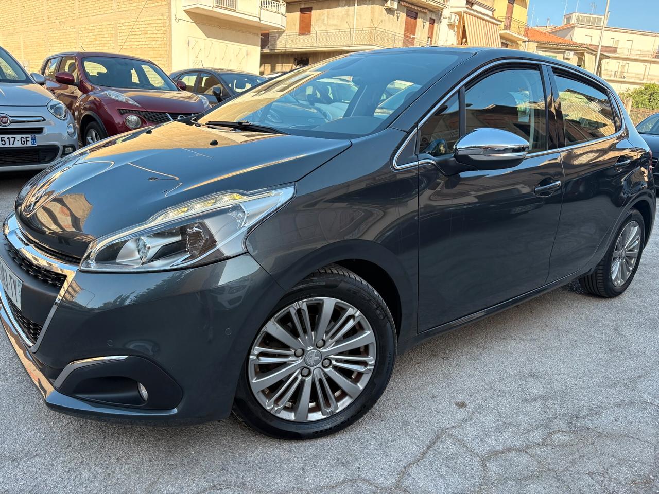 Peugeot 208 PureTech 82 5 porte style