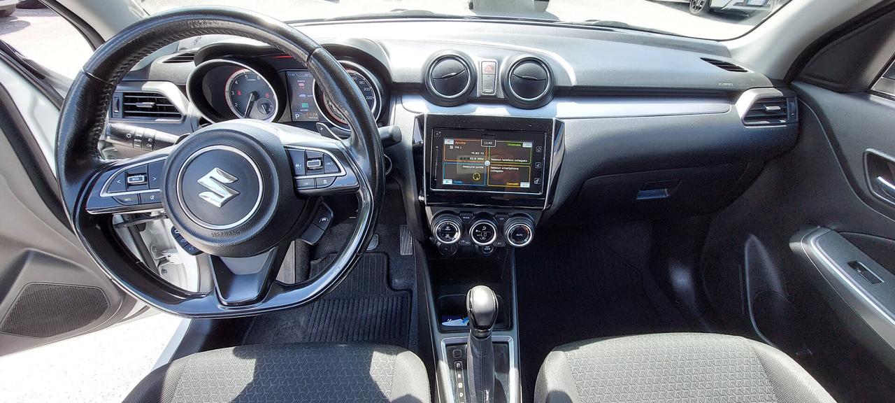 Suzuki Swift 1.2 Hybrid CVT Top cambio automatico