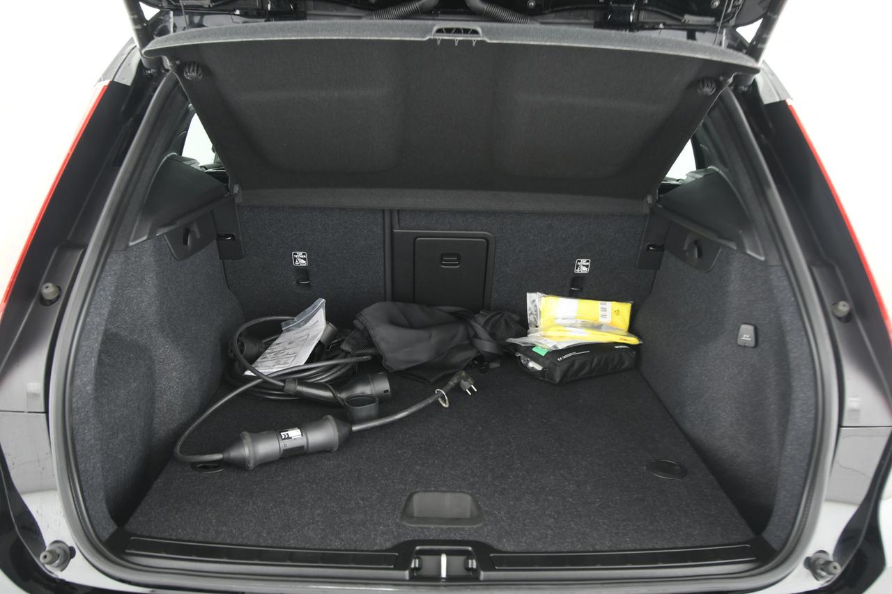VOLVO XC40 N1 T4 recharge plug-in hybrid Core auto PREZZO+IVA+CAMERA