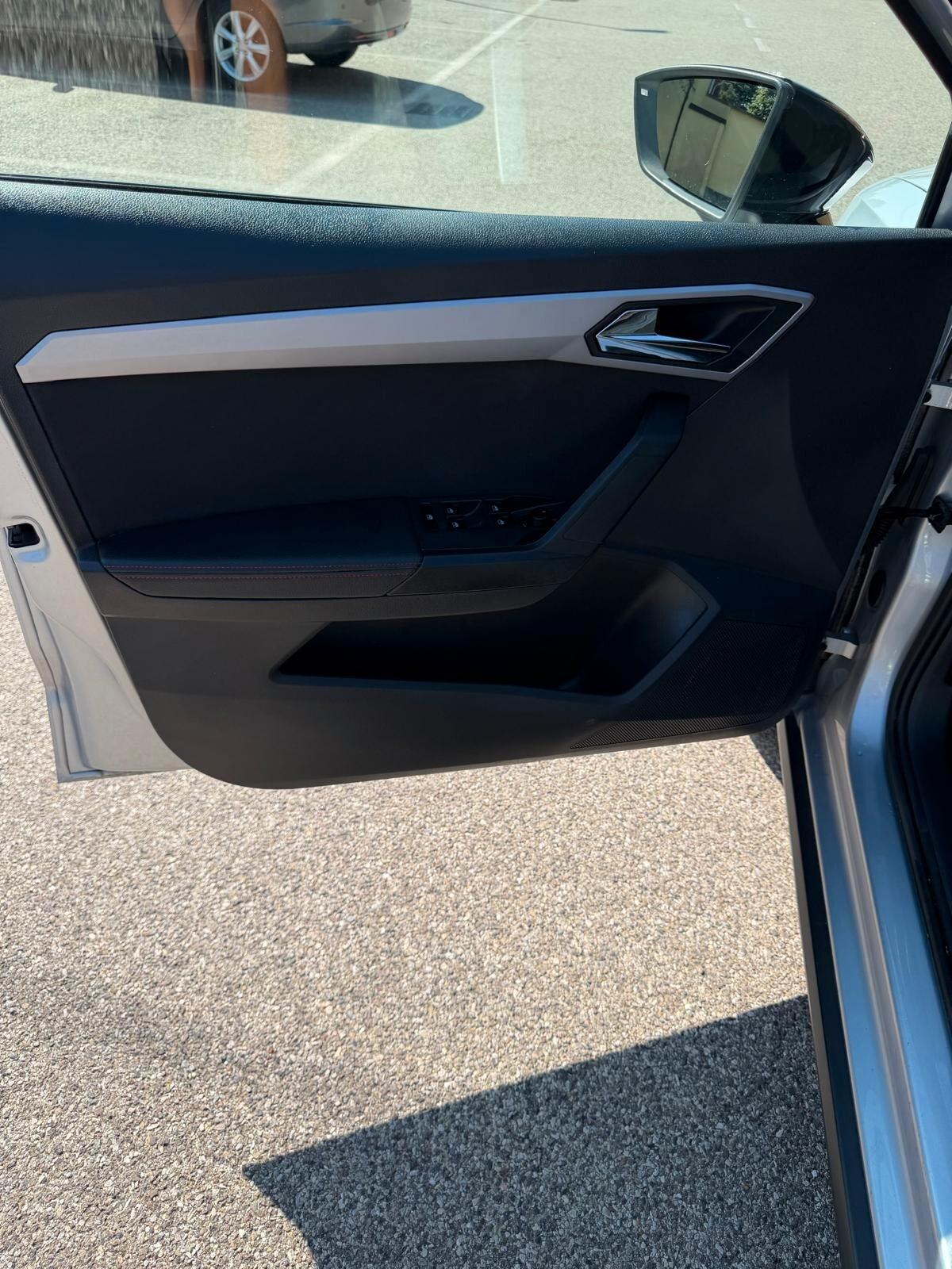 SEAT Arona 1.0 TGI FR - NAV. - NEOP. - 12 MESI DI GARANZIA -