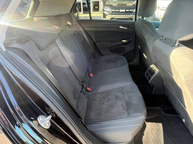 VOLKSWAGEN Golf 1.0 TSI EVO Life
