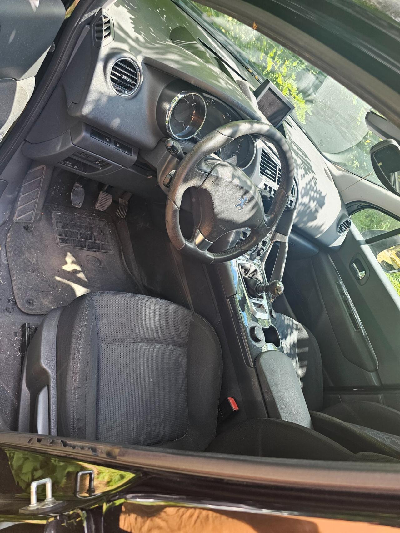 Peugeot 3008 1.6 HDi 110CV Tecno MOTORE ROTTO