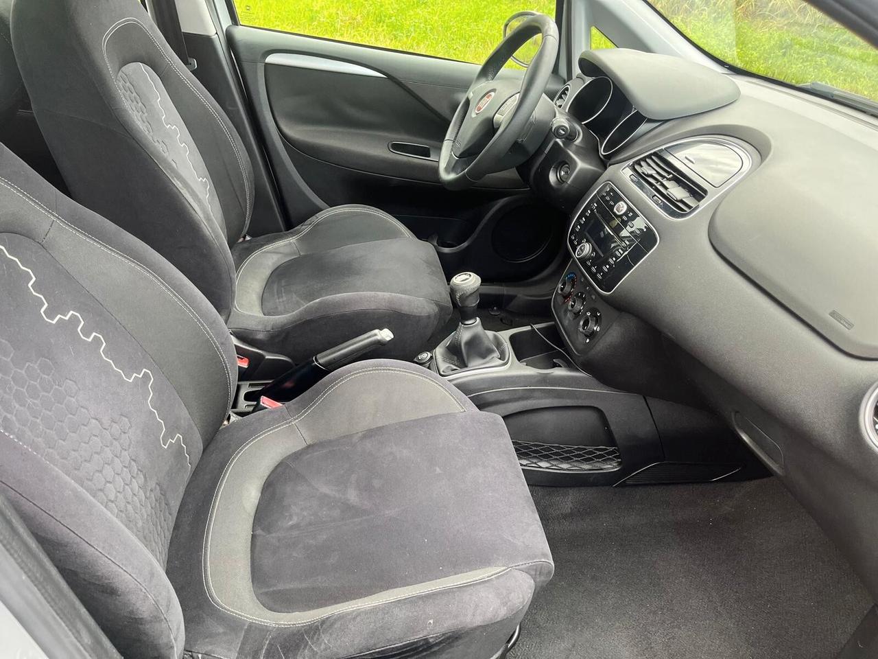Fiat Punto 1.3 MJT II 75 CV 5