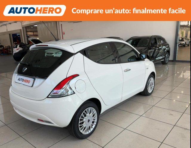 LANCIA Ypsilon 1.2 70 CV 5 porte GPL Ecochic Silver