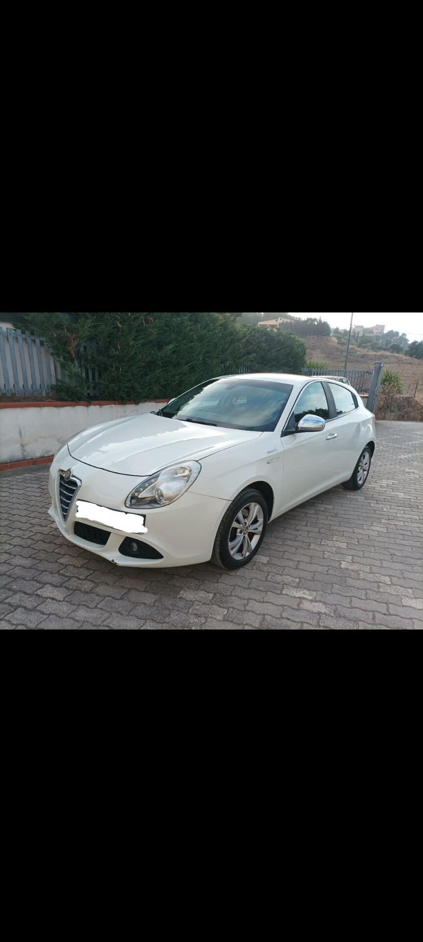 Alfa Romeo Giulietta 2.0 JTDm-2 140 CV Distinctive