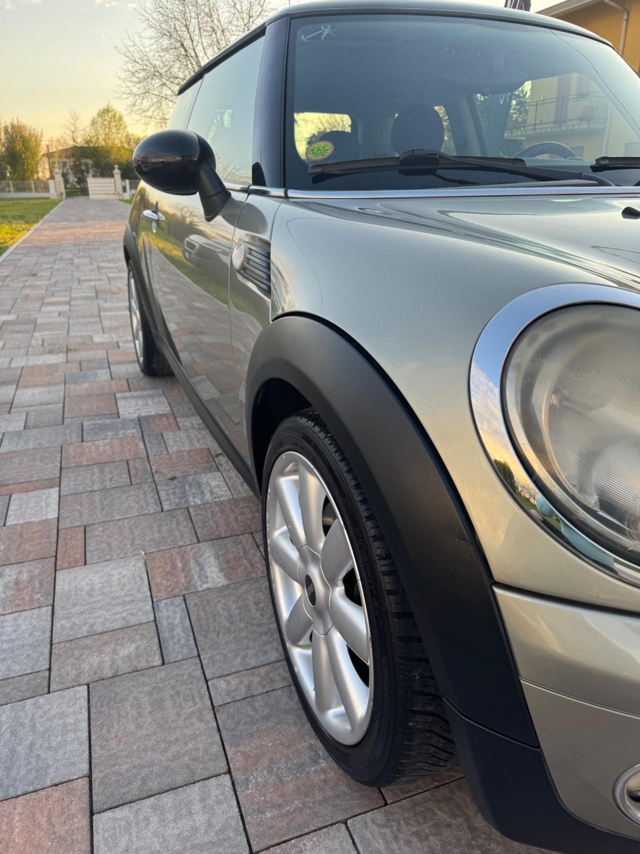 Mini 1.4 One GARANZIA