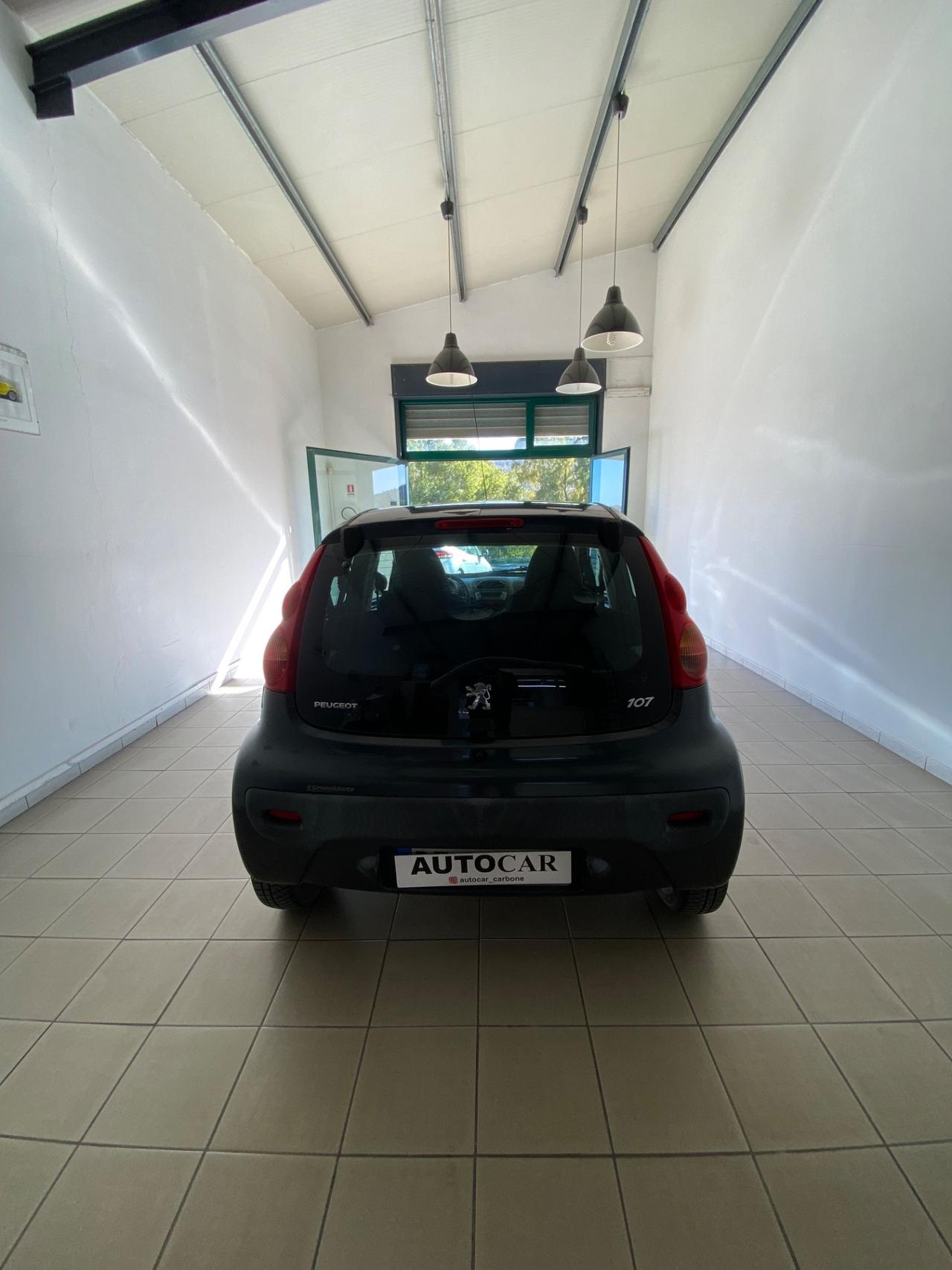 Peugeot 107 1.0 68CV 5p. Sweet Years
