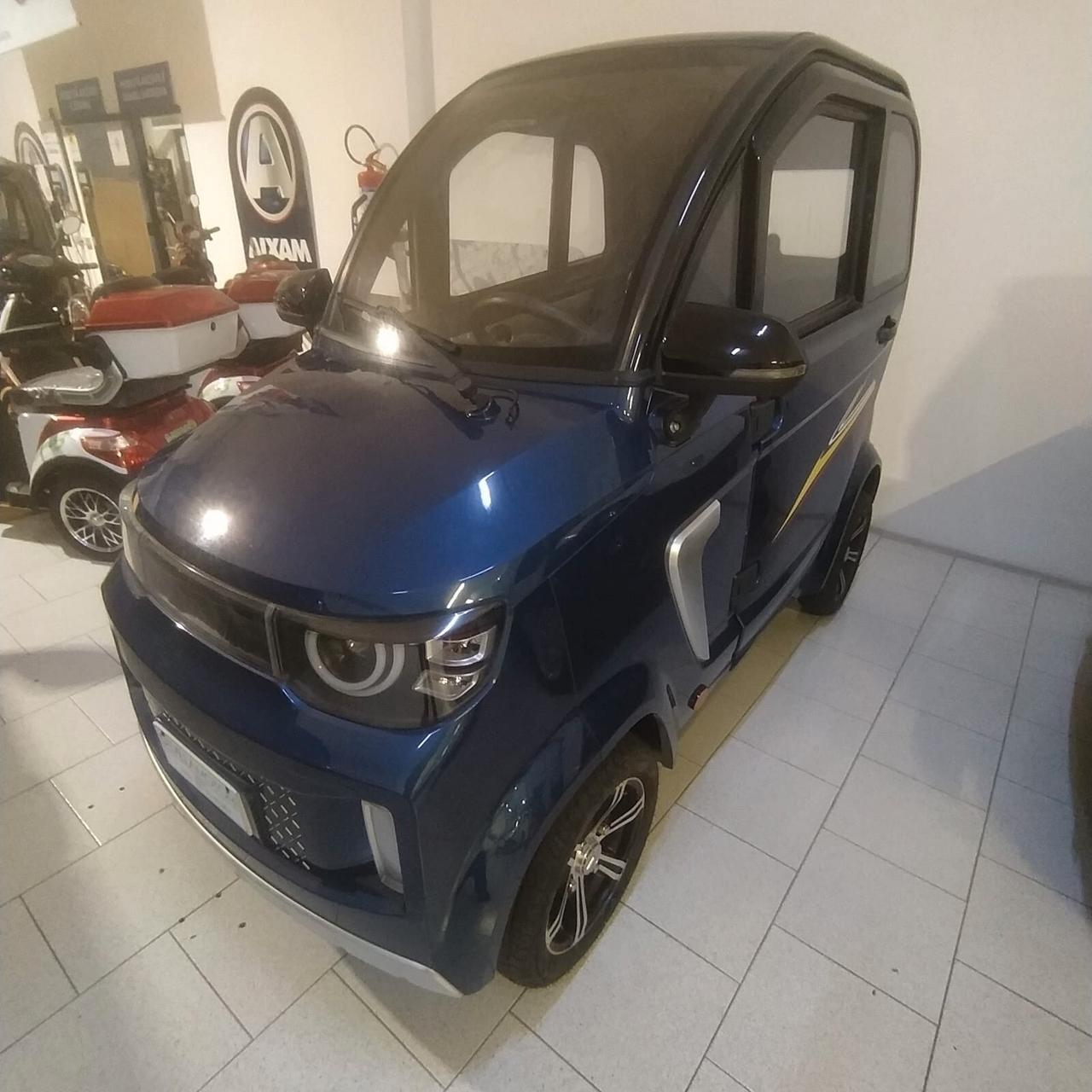 Ligier Altro SGOMMINA XL - QUADRICICLO ELETTRICO PER ANZIANI E DISABILI AZIENDALE IN PRONTA CONSEGNA