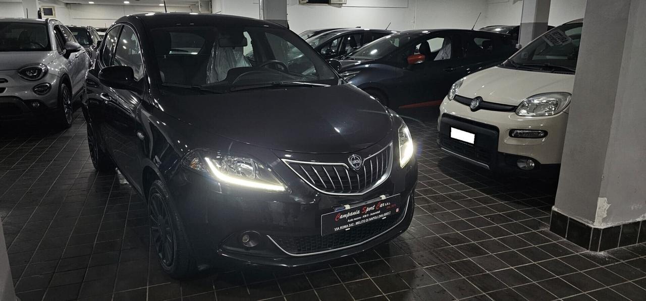 NUOVA LANCIA YPSILON GOLD MY24 1.0 HYBRID 71CV BENZ/ELETTRICA