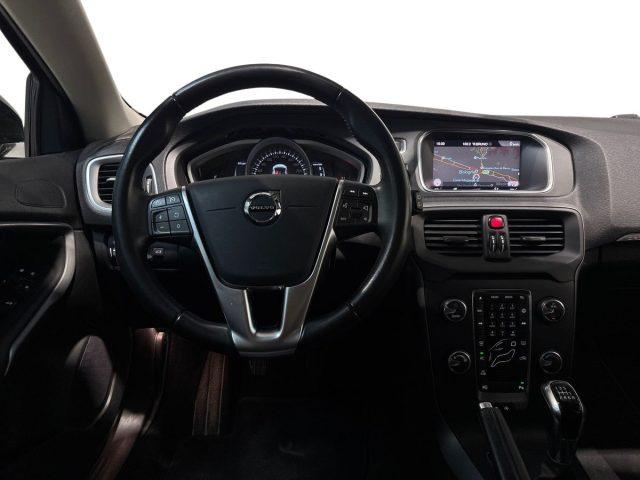 VOLVO V40 Cross Country D2 Business Plus