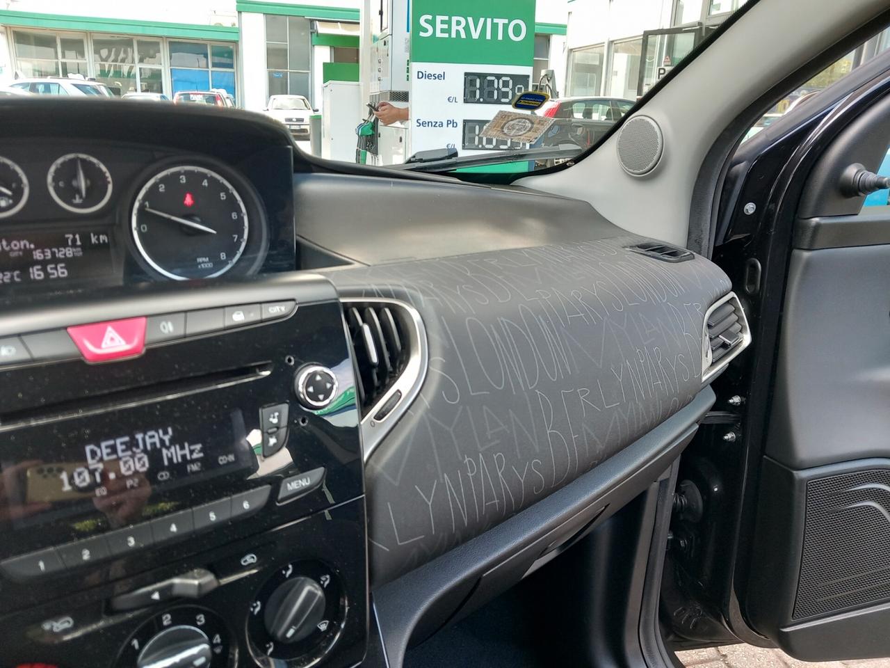 Lancia Ypsilon 1.2 EURO 6 Platinum