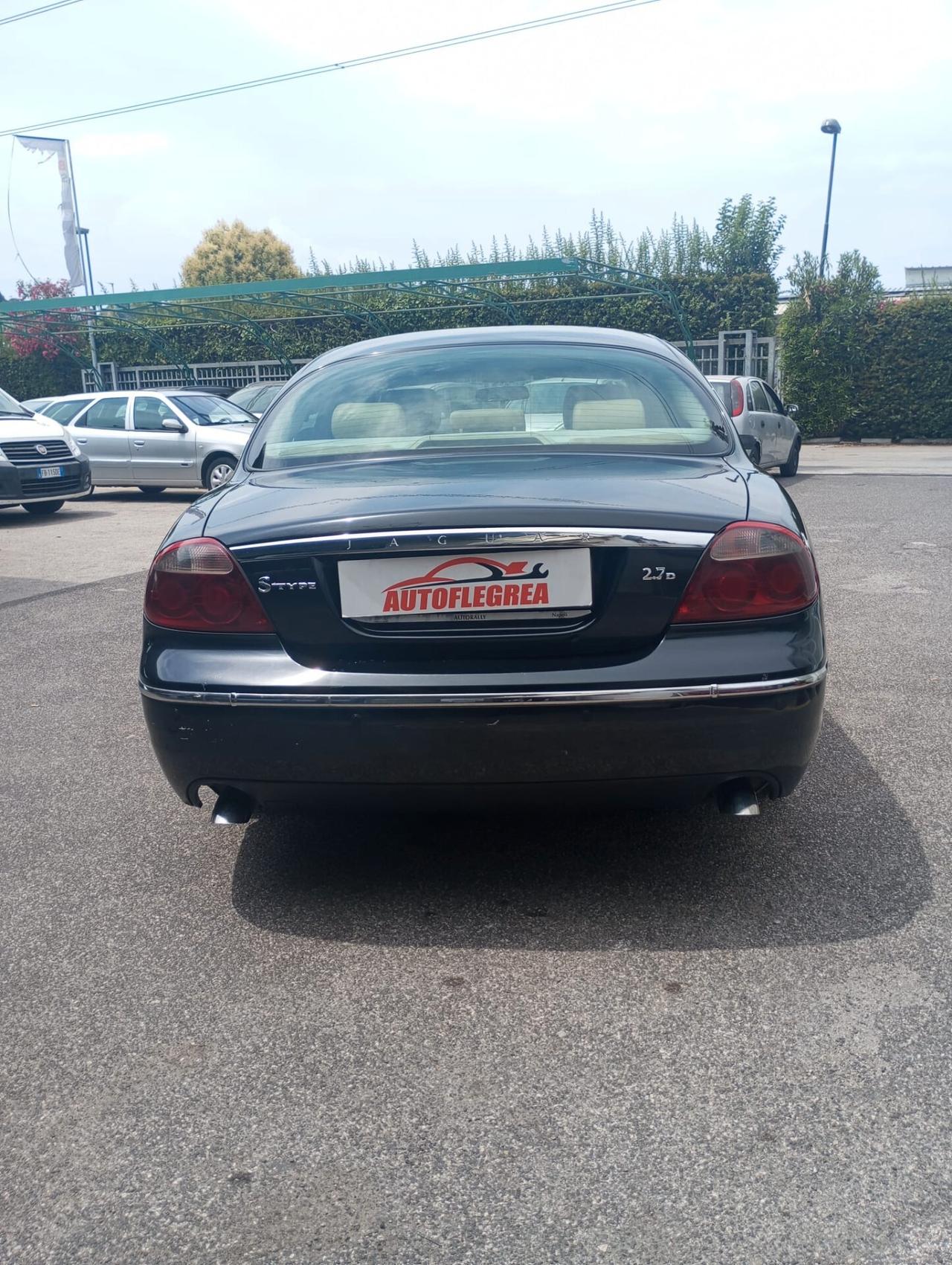 Jaguar S-Type (X206) 2.7 diesel V6 cat Classic