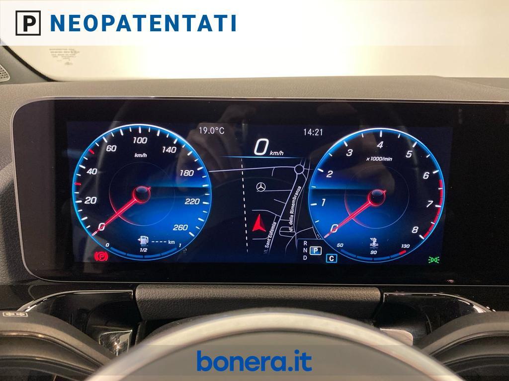 Mercedes GLA 180 180 Sport Plus 7G-DCT
