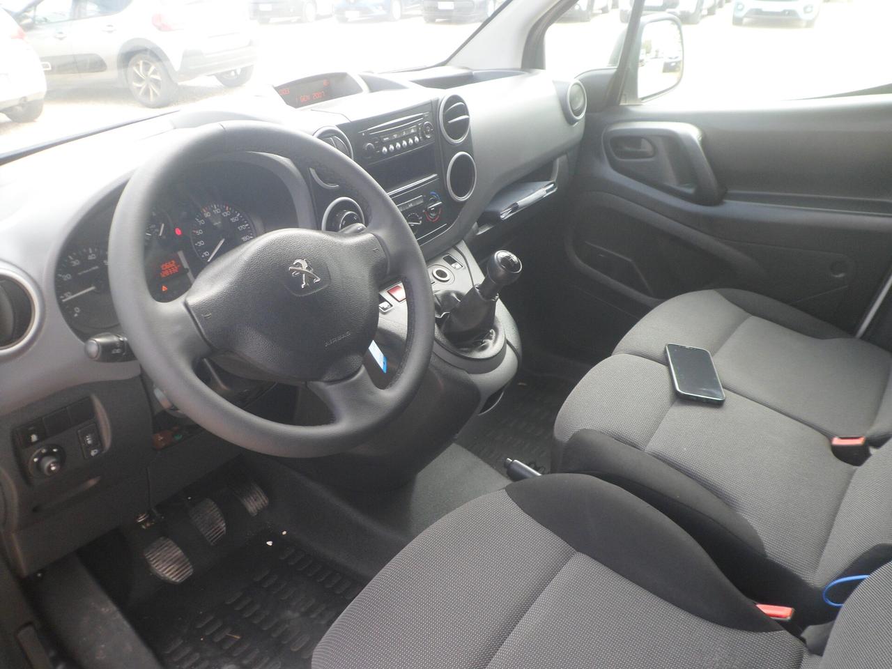 Peugeot Partner furgone 4x4 3 posti