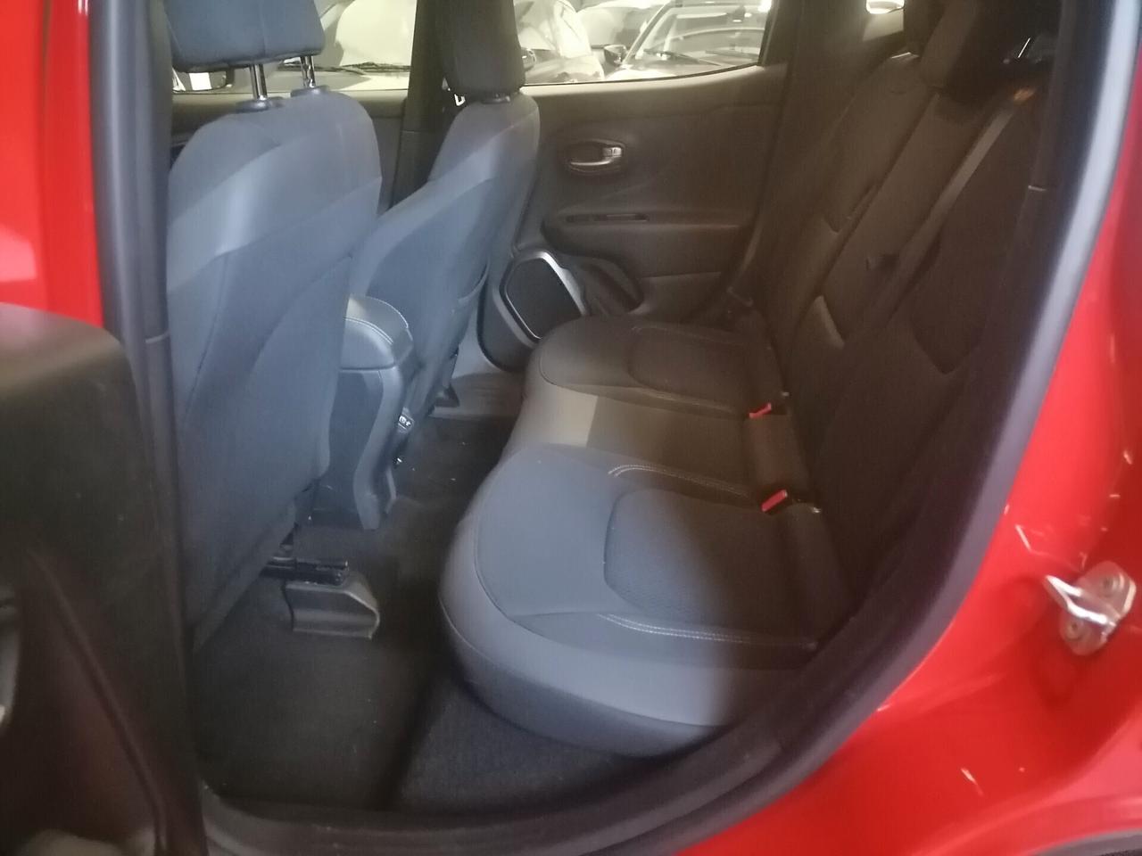 Jeep Renegade 1.3 T4 DDCT Limited