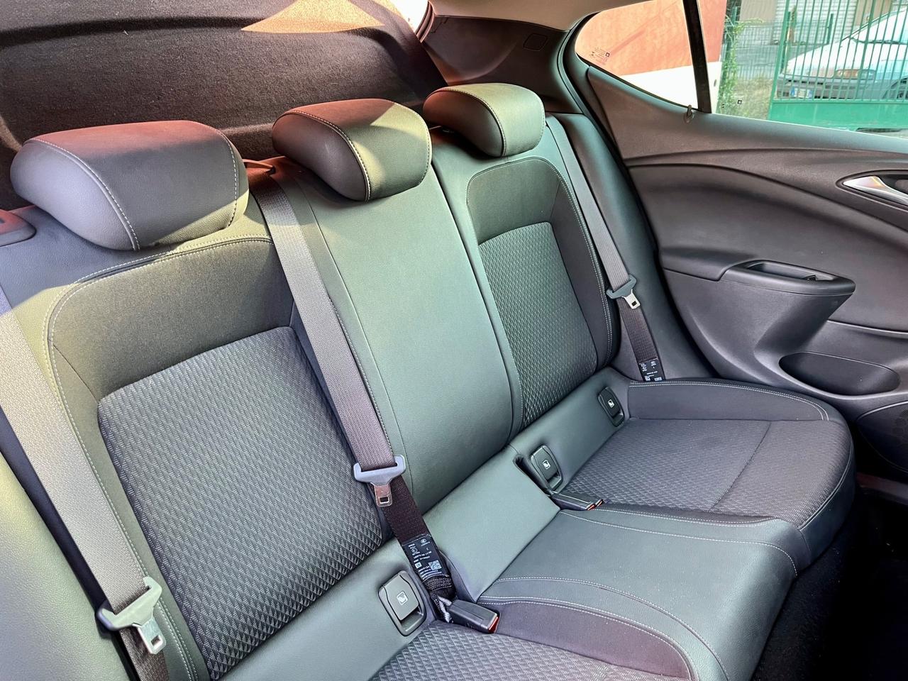 Opel Astra 1.6 CDTi 110CV Start&Stop 5 porte Innovation