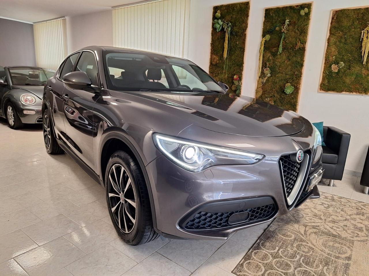 Alfa Romeo Stelvio 2.2 Turbodiesel 190 CV AT8 Q4 Business