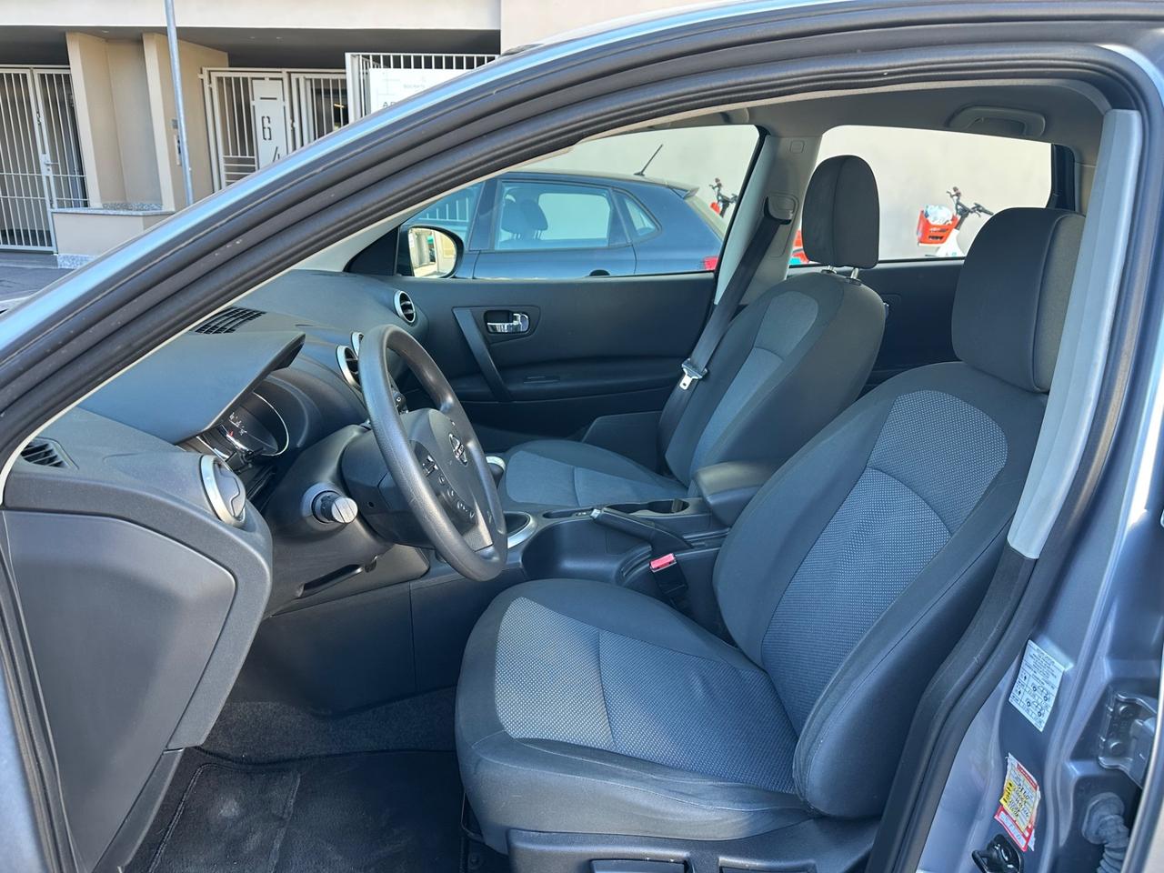 Nissan Qashqai 1.6 16V Visia - euro 5