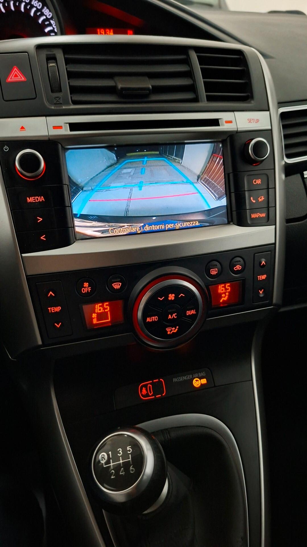 TOYOTA VERSO 2014 1.6DIESEL 7POSTI TETTO PANORAMICO