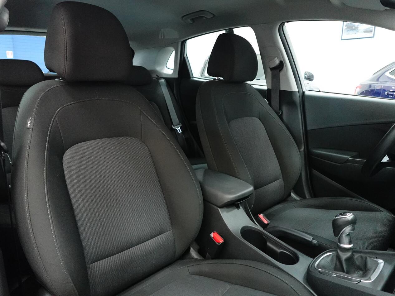 Hyundai Kona 1.6 CRDI 136 CV MHEV 48V XTECH