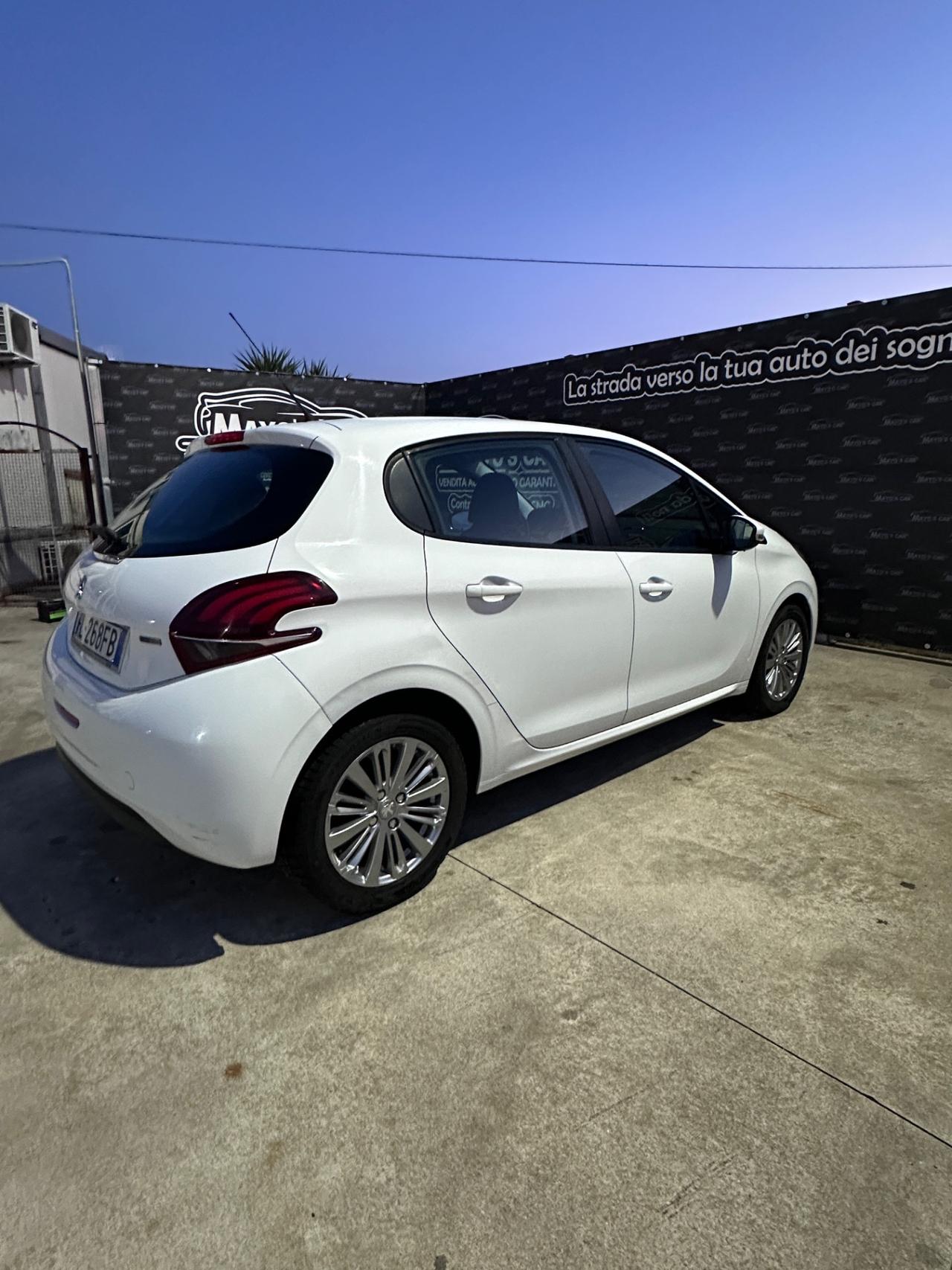 PEUGEOT 208 gpl (anno 2017)