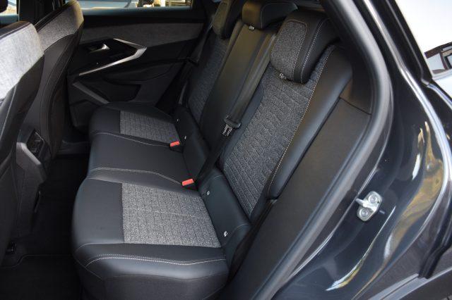 PEUGEOT 3008 Hybrid 145 e-DCS6 Allure *360 VISION*PANORAM PACK*