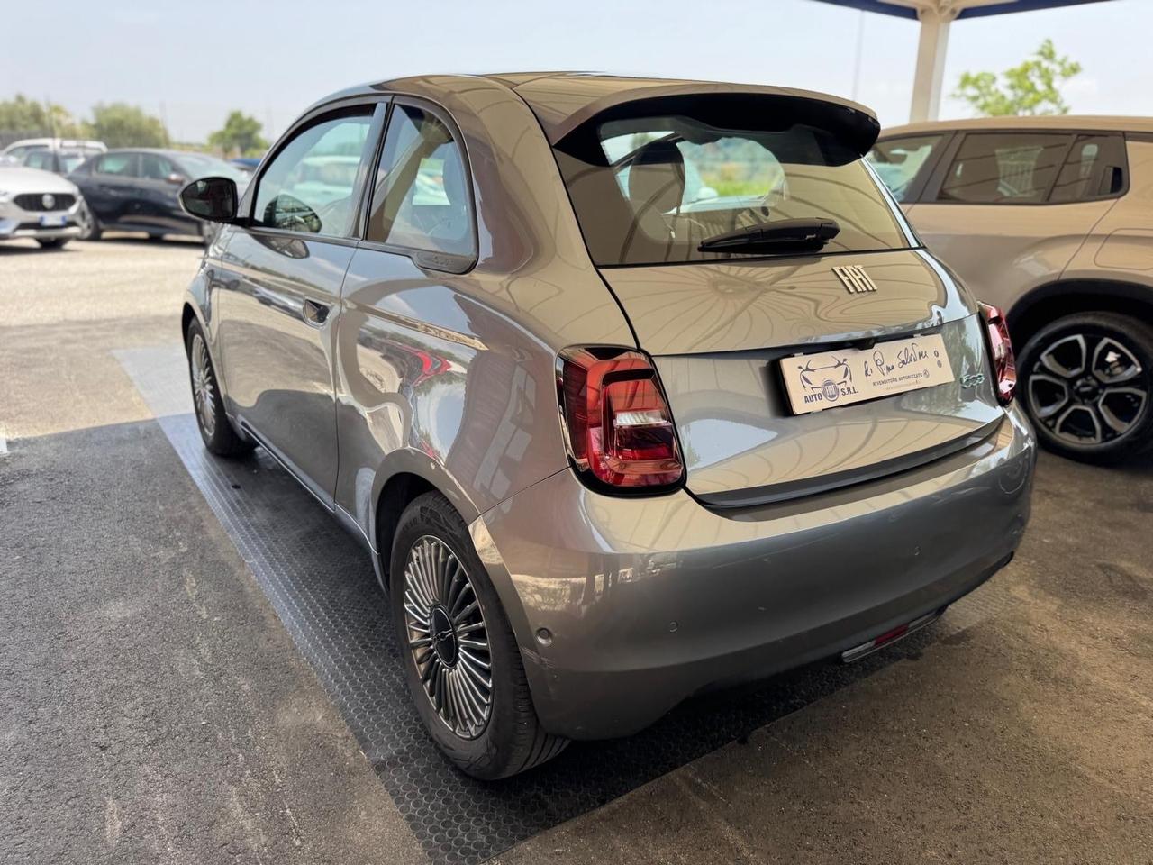 Fiat 500 500e 3+1 42 kWh Icon