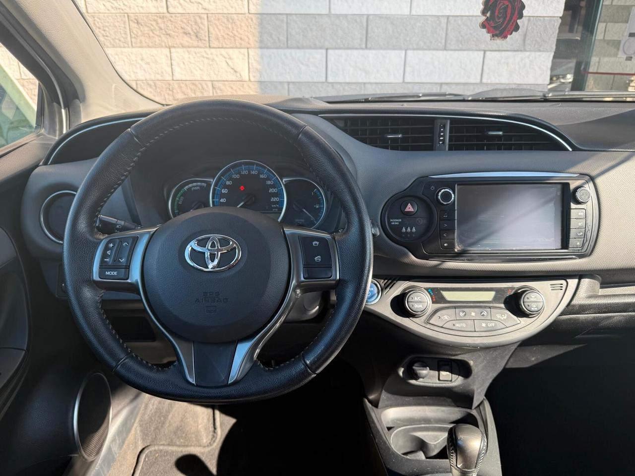 Toyota Yaris 1.5 5 porte Active