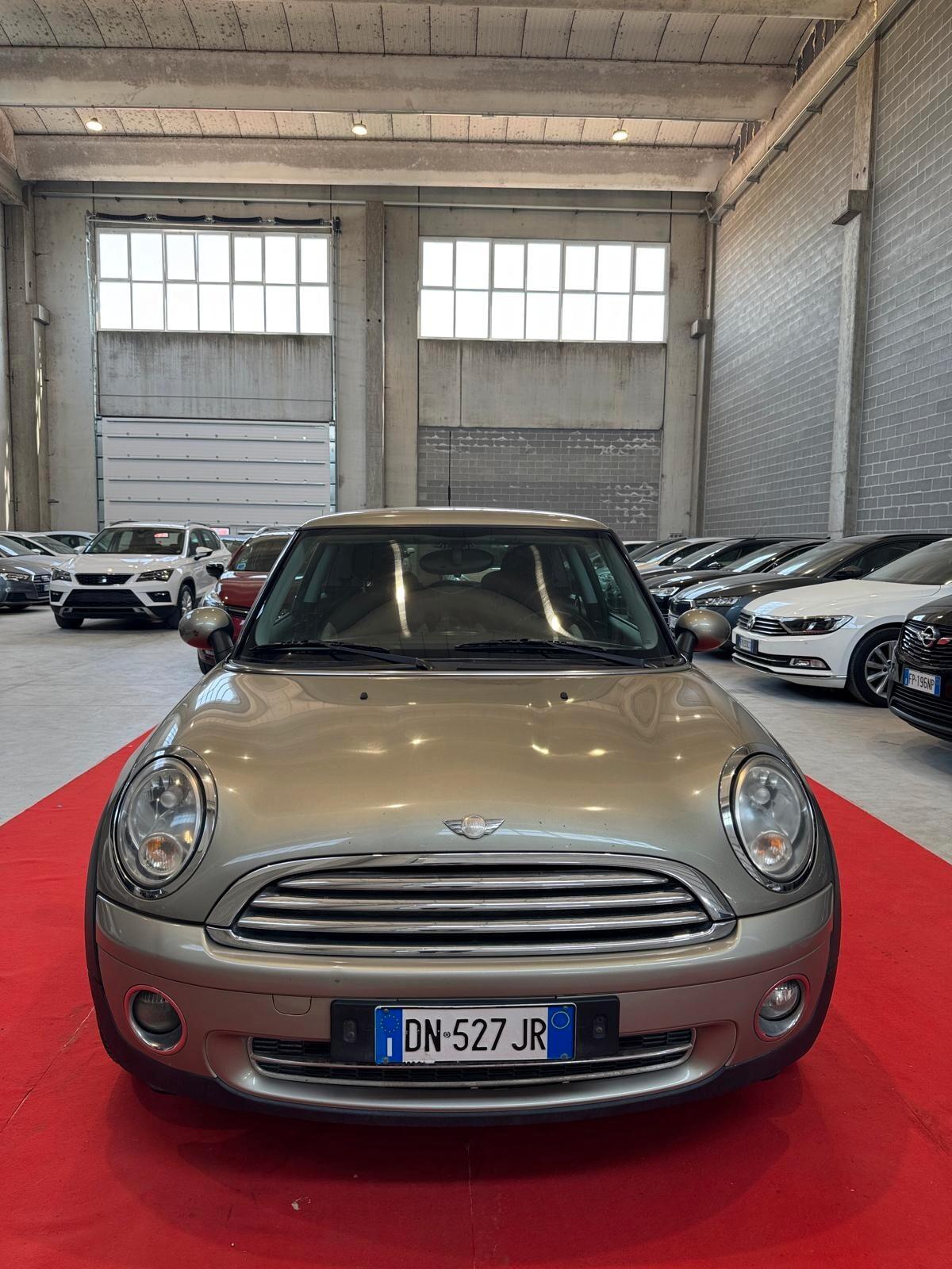 Mini 1.6 16V Cooper Salt