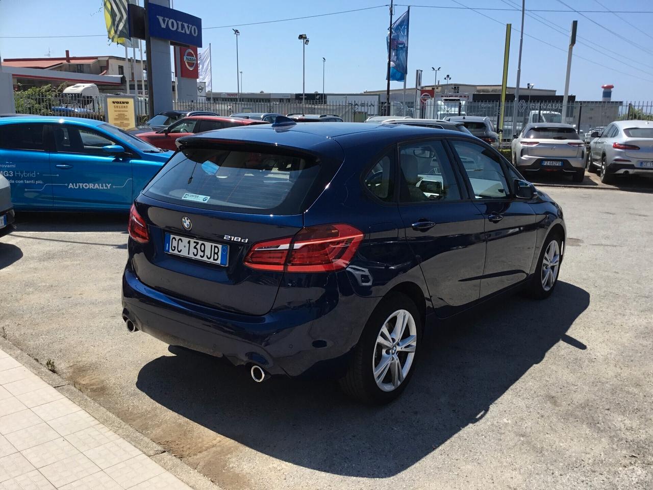 Bmw 2er Active Tourer 218 Business CAMBIO AUTOMATICO