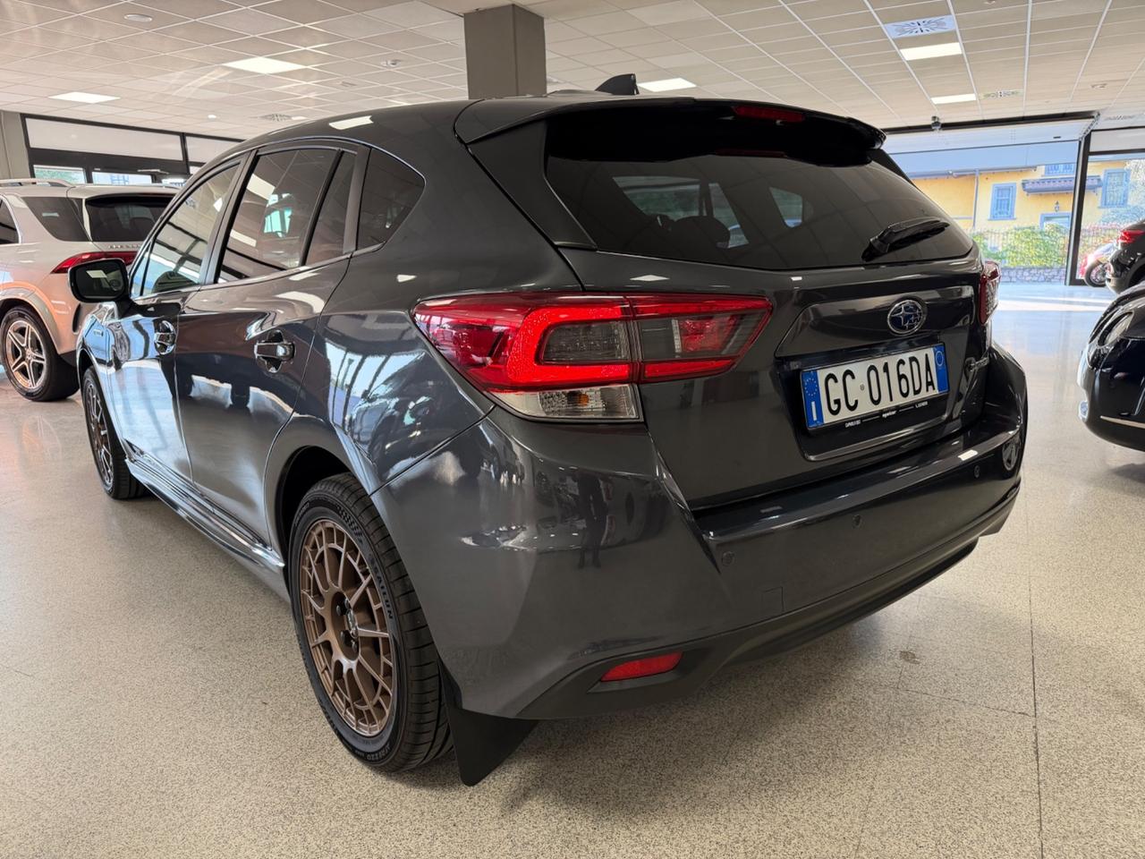 Subaru Impreza 2.0i Lineartronic MHEV Premium