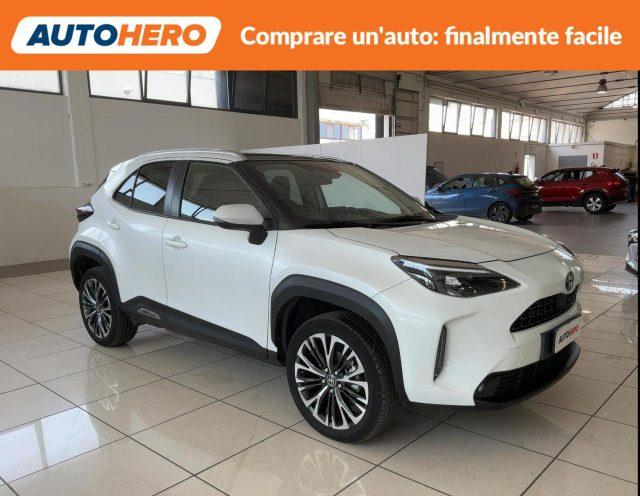 TOYOTA Yaris Cross 1.5 Hybrid 5p. E-CVT AWD-i Lounge