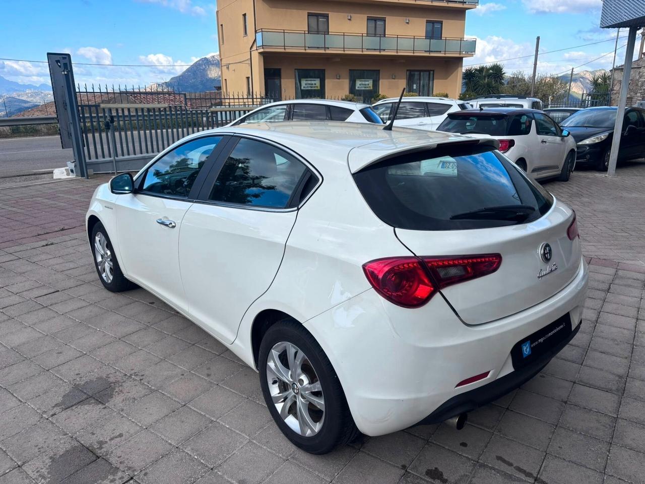 Alfa Romeo Giulietta - 2010